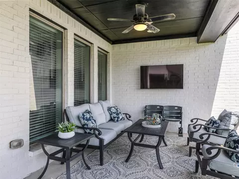 Exterior - 2840 Eccleston St, Celina, TX 75009 photo 3 of 7