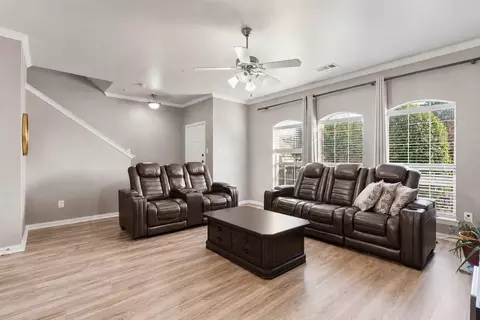 3075 Willow Grove Blvd #403, Mckinney, TX 75070