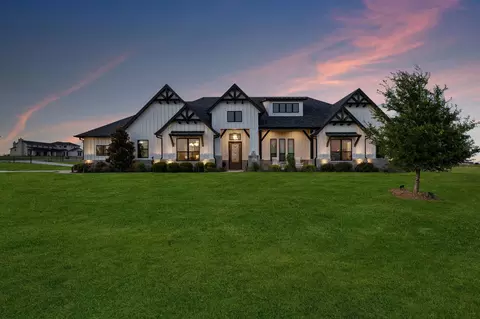 412 Royal Santana Run, Weatherford, TX 76087