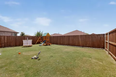Exterior - 14012 Haggerston Dr, Pilot Point, TX 76258 photo 6 of 9