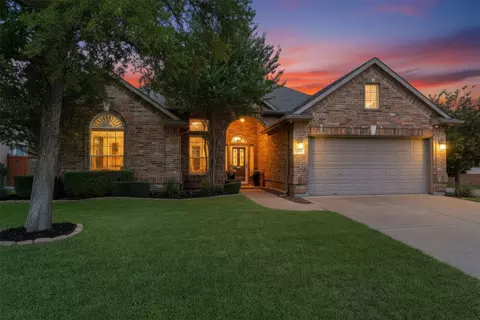 5713 Kelly Ct, Haltom City, TX 76137