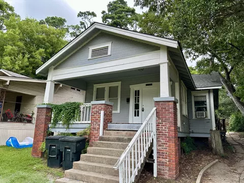 1054 Wilkinson St, Shreveport, LA 71104