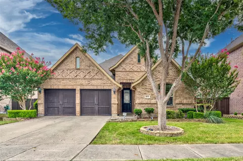 8272 Haltered Horse Ln, Frisco, TX 75036