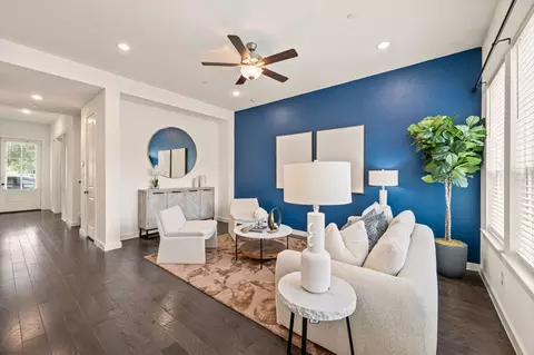 8854 Ice House Dr, North Richland Hills, TX 76180