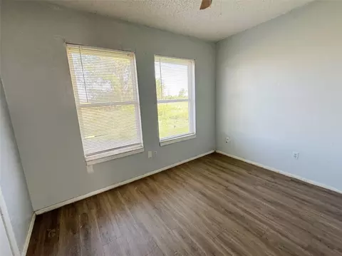 Bedroom - 100 Pecos Pl, Plainview, TX 79072 photo 2 of 5