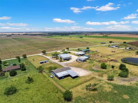 View/Area - 284 Bubert Ln, Mcgregor, TX 76657 photo 2 of 5