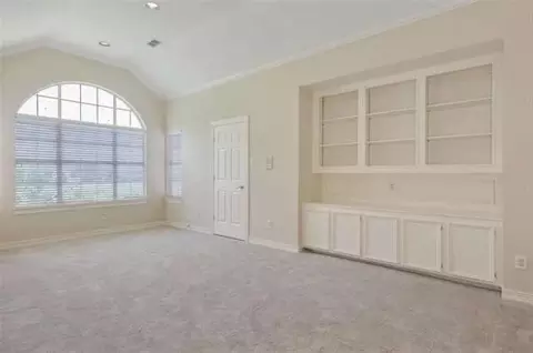 Living - 714 E Peninsula Dr, Coppell, TX 75019 photo 6 of 11