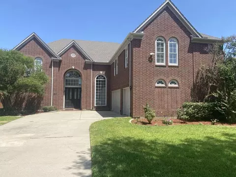 714 E Peninsula Dr, Coppell, TX 75019