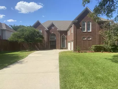 714 E Peninsula Dr, Coppell, TX 75019