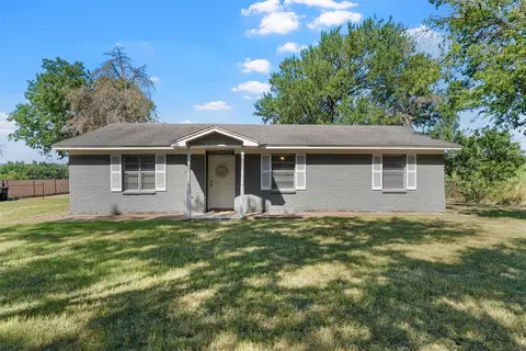 1374 Saffles Rd, Robinson, TX 76706