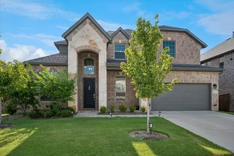 2712 Dickinson Dr, Corinth, TX 76210