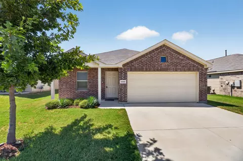 6440 Bristolwood Dr, Fort Worth, TX 76123