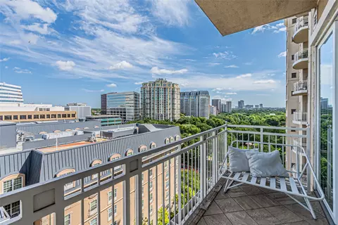 3225 Turtle Creek Blvd #1040, Dallas, TX 75219