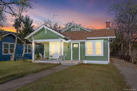 2015 Windsor Ave, Waco, TX 76708