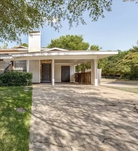 2640 Santiago Cir, Grand Prairie, TX 75052