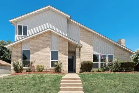 4717 Mandalay Dr, Arlington, TX 76016