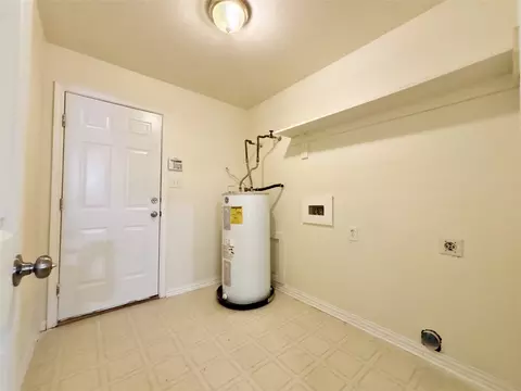 Other - 2001 Solomon Dr, Commerce, TX 75428 photo 2 of 2