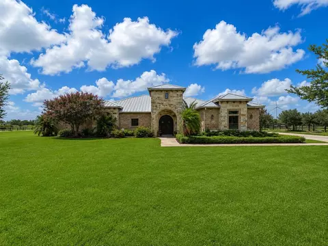 4207 Mesquite Ave, Lyford, TX 78569