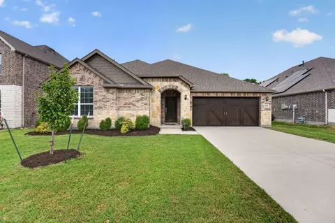 2413 Ray Roberts Dr, Wylie, TX 75098