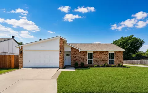 5100 Alpha Dr, The Colony, TX 75056