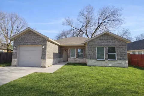 2550 Eugene St, Dallas, TX 75215