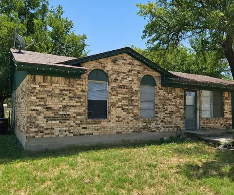 8018 County Road 564, Brownwood, TX 76801