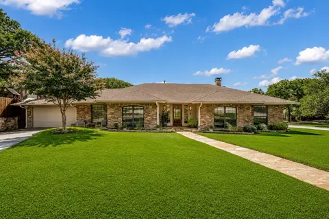 3403 Sunset Oaks St, Arlington, TX 76016