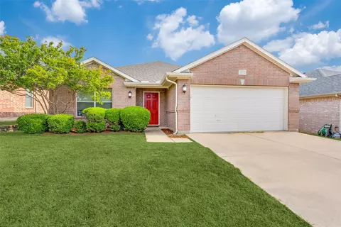 3729 Verde Dr, Fort Worth, TX 76244