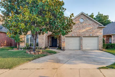 1706 Tealwood Ln, Corinth, TX 76210