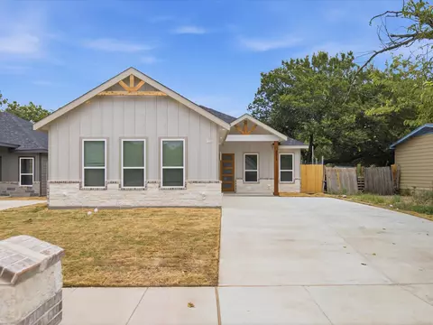 3017 Donalee St, Fort Worth, TX 76105