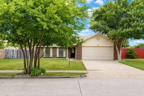 4814 Trailwood Dr, Grand Prairie, TX 75052
