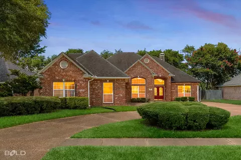 1510 Lexington Dr, Bossier City, LA 71111