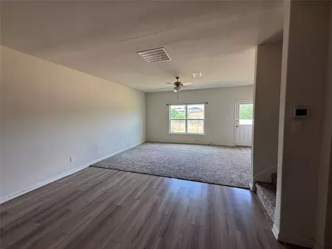 Living - 176 Banjo Trl, Newark, TX 76071 photo 3 of 7