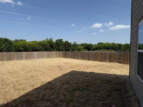 Exterior - 176 Banjo Trl, Newark, TX 76071 photo 4 of 5