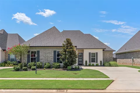 1356 Quincy Dr, Bossier City, LA 71111