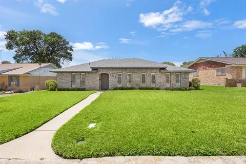 1516 Oak Vista Dr, Dallas, TX 75232