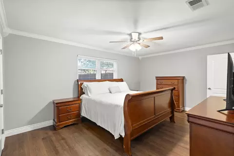 Bedroom - 102 Walnut Way, Euless, TX 76039 photo 3 of 9