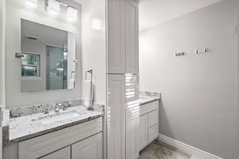 Bath - 102 Walnut Way, Euless, TX 76039 photo 2 of 3