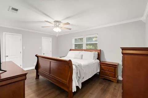 Bedroom - 102 Walnut Way, Euless, TX 76039 photo 1 of 9
