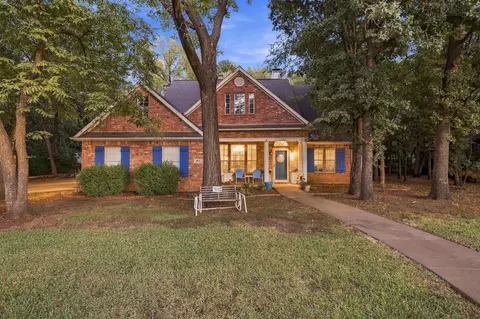 107 Lauren Ln, Pottsboro, TX 75076
