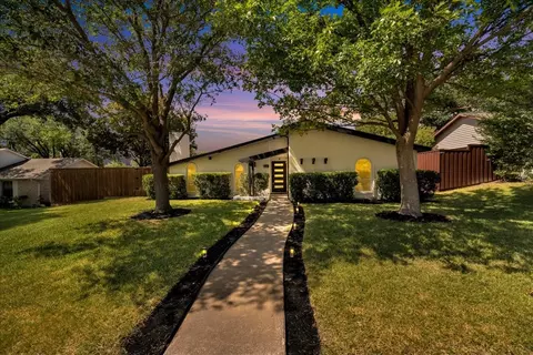 6631 Hunters Ridge Dr, Dallas, TX 75248