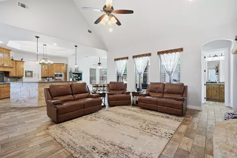 Other - 111 Flying Diamond Dr, Springtown, TX 76082 photo 3 of 11
