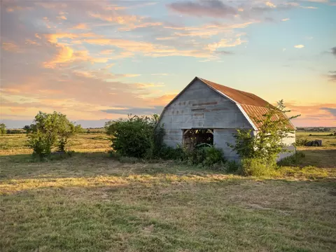 1549 Fm 219, Clifton, TX 76634