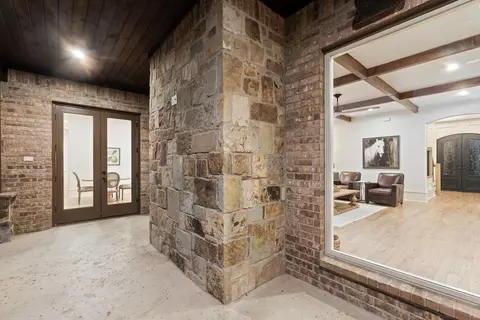 Entry Way - 737 Manor Dr, Argyle, TX 76226 photo 4 of 4
