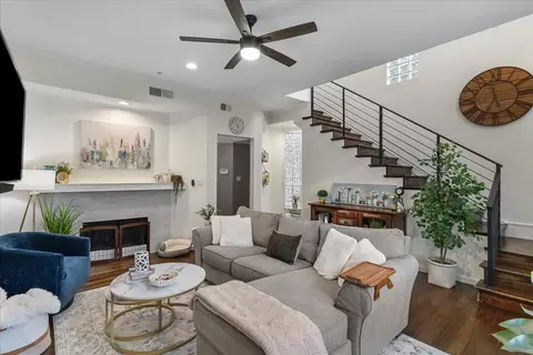 4040 Avondale Ave #405, Dallas, TX 75219