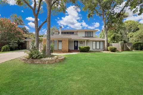 4927 Stage Line Dr, Arlington, TX 76017
