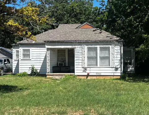 1177 W Shirley St, Stephenville, TX 76401