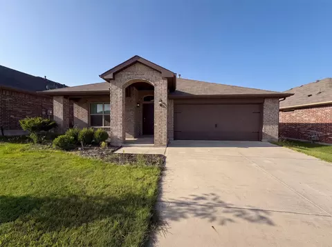 6337 Pontoon St, Fort Worth, TX 76179