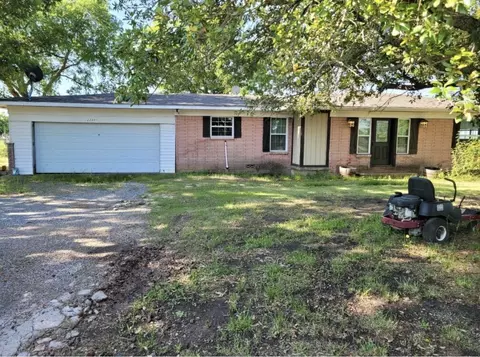 23301 S 78 Hwy, Trenton, TX 75490