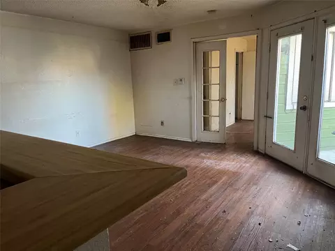 9823 Walnut St #303, Dallas, TX 75243